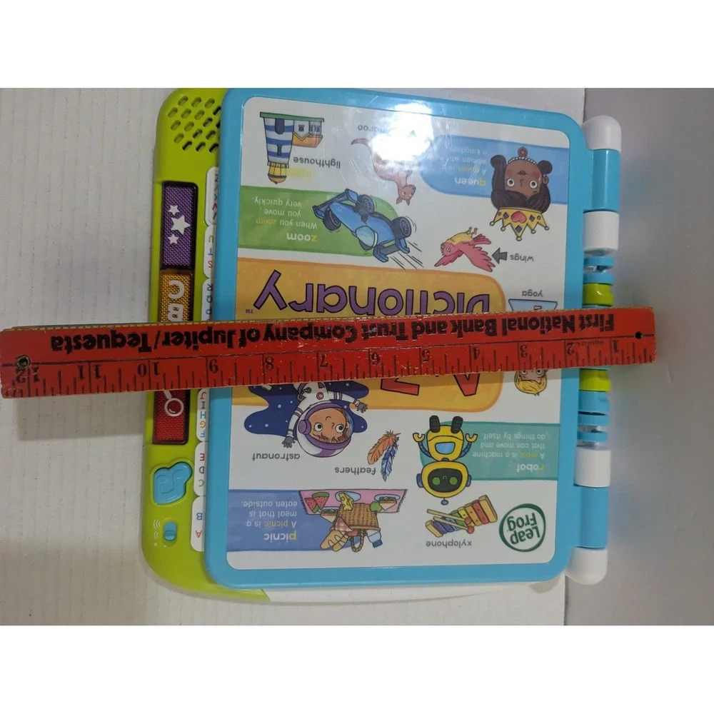 LeapFrog A to Z Learn With Me Dictionary Interactive Educational Toy Green Blue